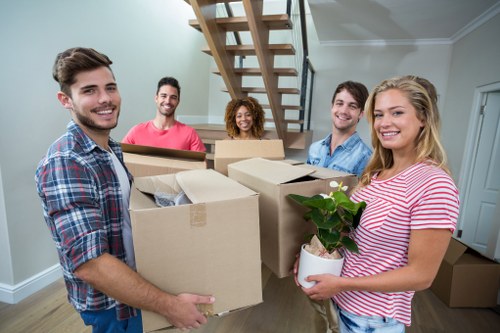 Removal truck hire in Egham for home moving support