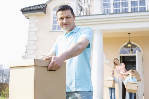 Choosing the right moving truck size for Egham relocations